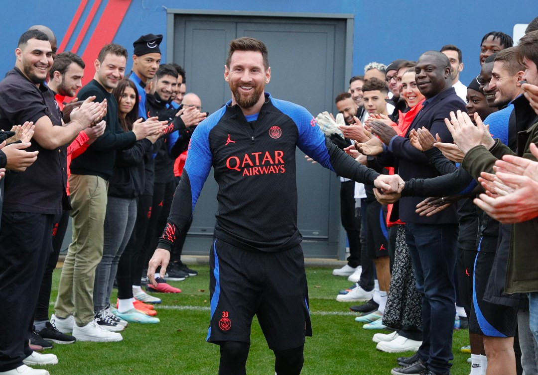 Messi trong ngày trở lại Paris Saint Germain