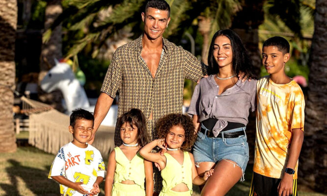 Ronaldo và dự định giải nghệ ở tuổi 40 