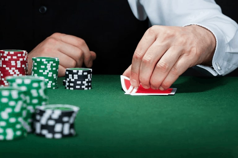 Đặt ra giới hạn mức độ và thời gian cược Poker